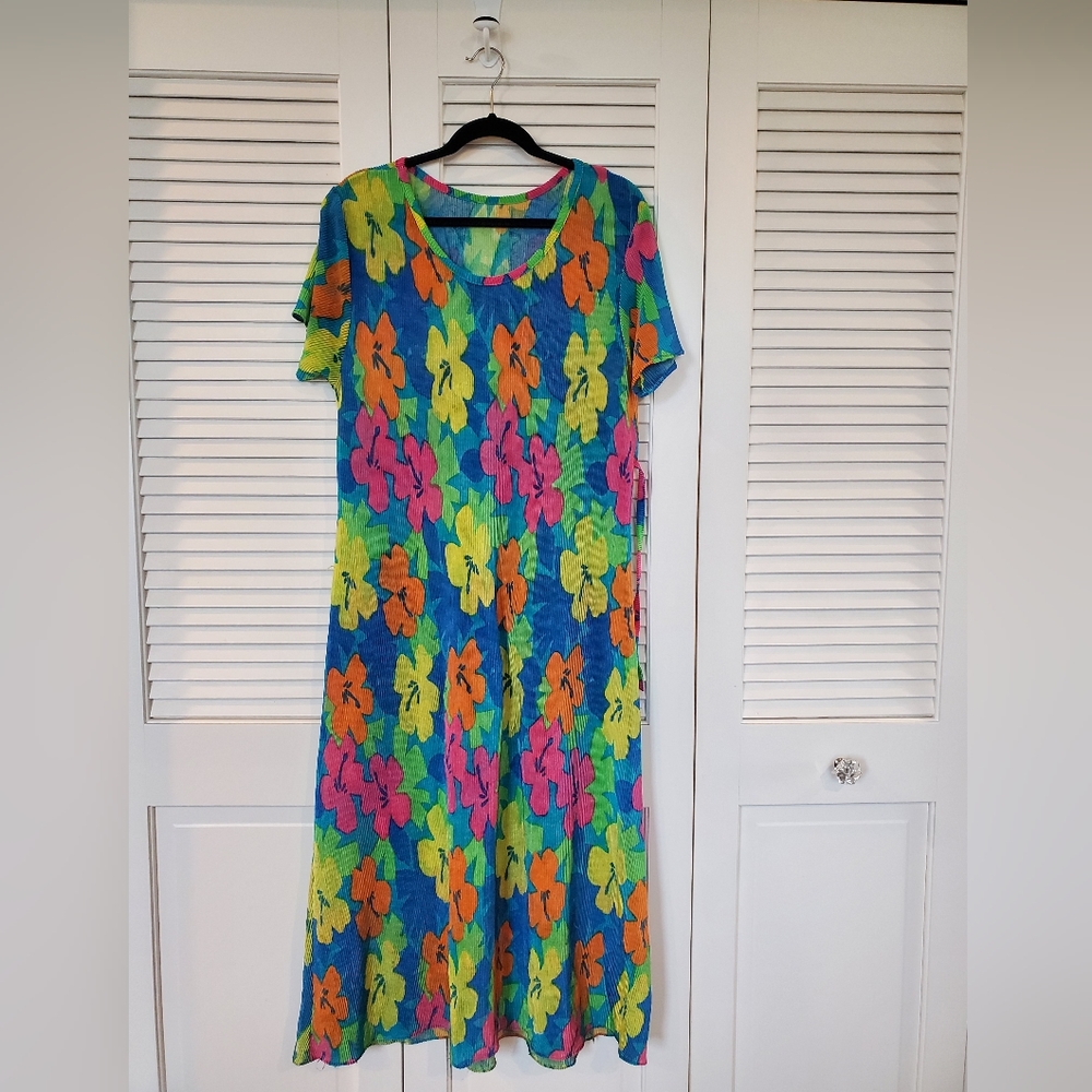 Maxi tropical floral dress fits M/L